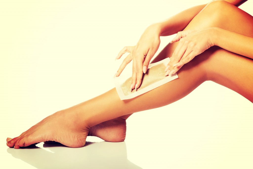 Does Waxing Cause Wrinkles? Here’s the Truth