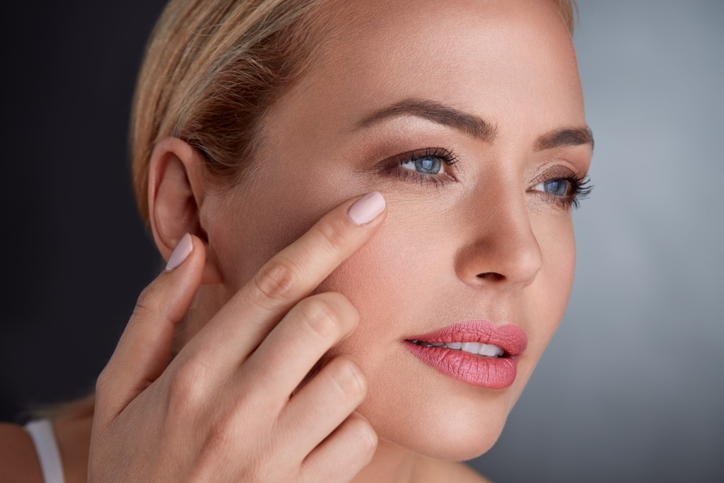 Causes of Premature Skin Aging and How to Deal with Them